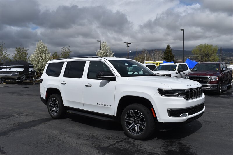 2025 Jeep Wagoneer  