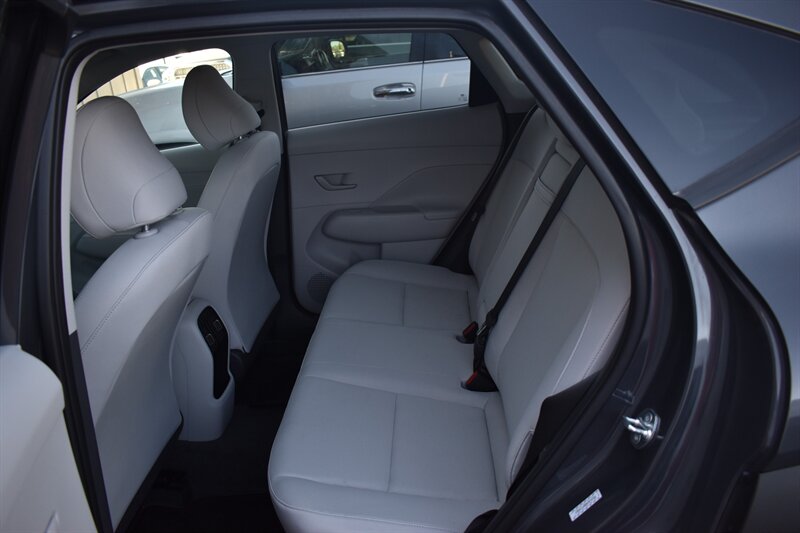 2024 Hyundai KONA SEL - Photo 10 - Heber City, UT 84032