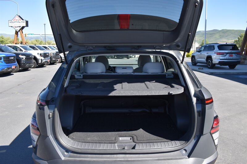 2024 Hyundai KONA SEL - Photo 8 - Heber City, UT 84032