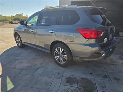 2017 Nissan Pathfinder SL - Photo 4 - Goodyear, AZ 85338