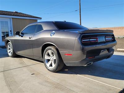 2022 Dodge Challenger SXT   - Photo 4 - Goodyear, AZ 85338