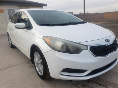 2014 Kia Forte LX   - Photo 3 - Goodyear, AZ 85338