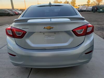 2019 Chevrolet Cruze LS   - Photo 5 - Goodyear, AZ 85338