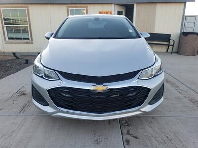 2019 Chevrolet Cruze LS   - Photo 2 - Goodyear, AZ 85338