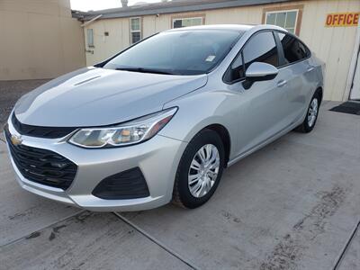 2019 Chevrolet Cruze LS   - Photo 1 - Goodyear, AZ 85338