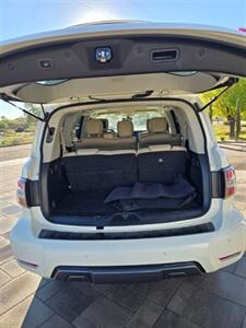 2019 Nissan Armada SV Platinium - Photo 4 - Goodyear, AZ 85338