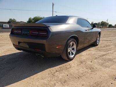 2022 Dodge Challenger SXT   - Photo 4 - Goodyear, AZ 85338