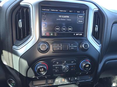 2019 Chevrolet Silverado 1500 LT   - Photo 11 - Goodyear, AZ 85338