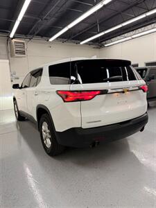 2022 Chevrolet Traverse LS - Photo 6 - Albuquerque, NM 87123
