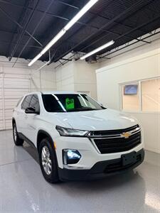 2022 Chevrolet Traverse LS - Photo 1 - Albuquerque, NM 87123