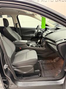 2018 Ford Escape SE - Photo 14 - Albuquerque, NM 87123