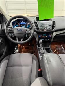 2018 Ford Escape SE - Photo 13 - Albuquerque, NM 87123
