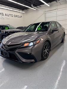 2021 Toyota Camry SE - Photo 3 - Albuquerque, NM 87123