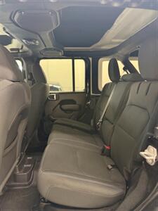 2023 Jeep Wrangler Rubicon 4xe - Photo 15 - Albuquerque, NM 87123