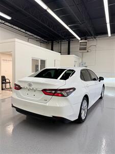 2024 Toyota Camry LE   - Photo 4 - Albuquerque, NM 87123