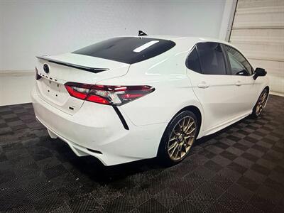 2024 Toyota Camry Hybrid SE Nightshade - Photo 3 - Albuquerque, NM 87123