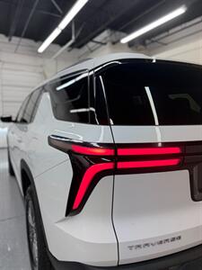 2025 Chevrolet Traverse LT   - Photo 5 - Albuquerque, NM 87123