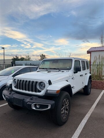 2025 Jeep Wrangler Sahara  