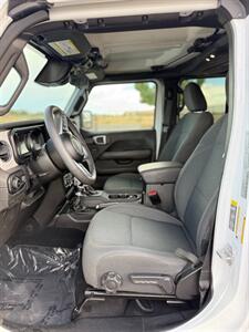 2025 Jeep Wrangler Sahara - Photo 32 - Albuquerque, NM 87123
