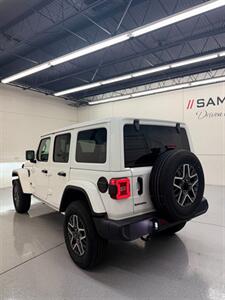 2025 Jeep Wrangler Sahara - Photo 3 - Albuquerque, NM 87123