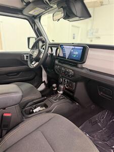 2025 Jeep Wrangler Sahara - Photo 16 - Albuquerque, NM 87123