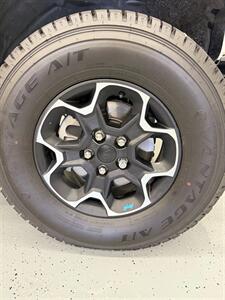 2023 Jeep Wrangler Rubicon 4xe   - Photo 8 - Albuquerque, NM 87123
