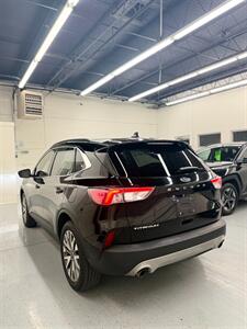 2022 Ford Escape Hybrid Titanium - Photo 8 - Albuquerque, NM 87123