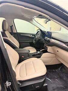 2022 Ford Escape Hybrid Titanium - Photo 17 - Albuquerque, NM 87123