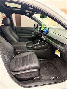2024 Honda CR-V Hybrid Sport-L - Photo 12 - Albuquerque, NM 87123