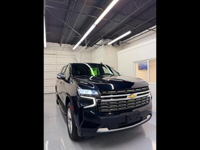 2023 Chevrolet Suburban Premier   - Photo 2 - Albuquerque, NM 87123