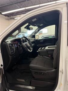 2021 Chevrolet Silverado 1500 LT - Photo 11 - Albuquerque, NM 87123