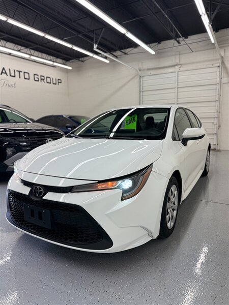 2020 Toyota Corolla LE   - Photo 1 - Albuquerque, NM 87123
