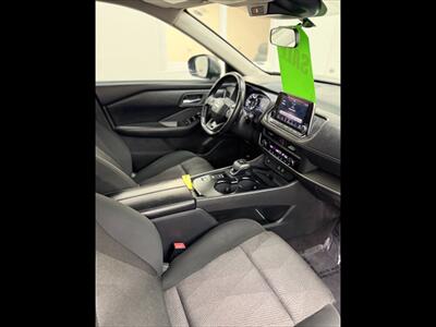 2025 Nissan Rogue SV - Photo 13 - Albuquerque, NM 87123