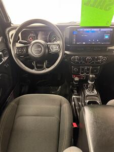2025 Jeep Wrangler Willys   - Photo 52 - Albuquerque, NM 87123