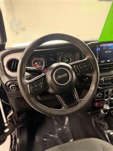 2025 Jeep Wrangler Willys   - Photo 19 - Albuquerque, NM 87123