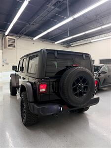 2025 Jeep Wrangler Willys   - Photo 10 - Albuquerque, NM 87123