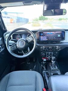 2025 Jeep Wrangler Willys   - Photo 74 - Albuquerque, NM 87123