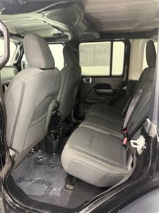 2025 Jeep Wrangler Willys   - Photo 53 - Albuquerque, NM 87123