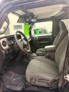 2025 Jeep Wrangler Willys   - Photo 17 - Albuquerque, NM 87123