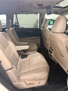 2019 Honda Pilot Touring w/Rear Captain's - Photo 21 - Albuquerque, NM 87123