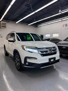 2019 Honda Pilot Touring w/Rear Captain's - Photo 2 - Albuquerque, NM 87123