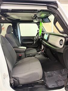 2025 Jeep Wrangler Sport S - Photo 16 - Albuquerque, NM 87123