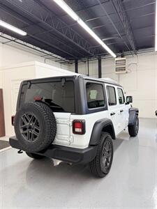 2025 Jeep Wrangler Sport S - Photo 4 - Albuquerque, NM 87123