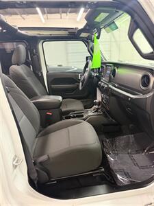2023 Jeep Wrangler Willys 4xe - Photo 16 - Albuquerque, NM 87123