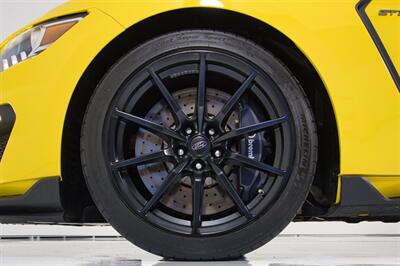 2016 Ford Mustang Shelby GT350   - Photo 8 - Houston, TX 77092