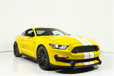 2016 Ford Mustang Shelby GT350   - Photo 2 - Houston, TX 77092