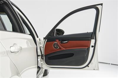 2011 BMW M3   - Photo 33 - Houston, TX 77092