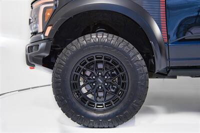 2024 Ford F-150 Raptor - Photo 8 - Houston, TX 77092