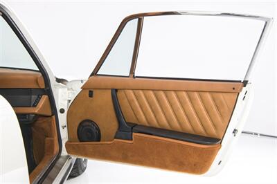 1976 Porsche 911   - Photo 30 - Houston, TX 77092