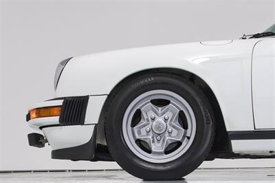 1976 Porsche 911   - Photo 6 - Houston, TX 77092